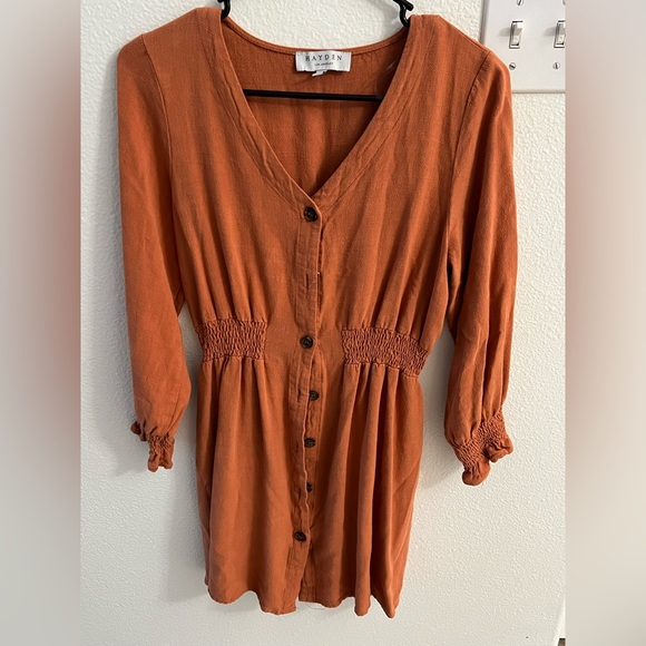 Long sleeve dress size medium never worn - Picture 2 of 2